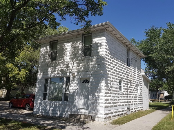 Former Mesnage Grocery