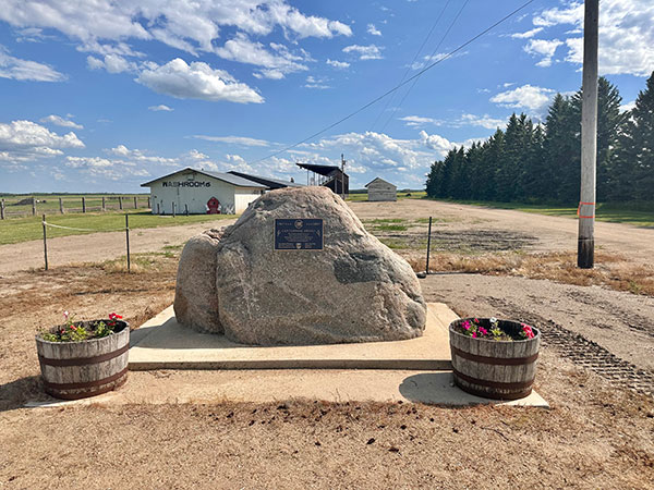 Miami Agricultural Society centenary monument