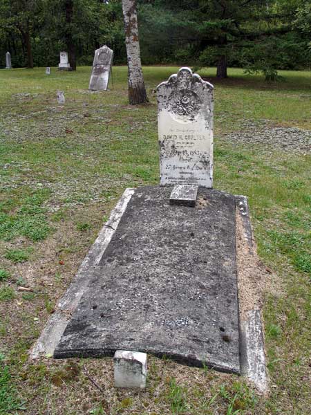 A grave in the Millford Cemetery