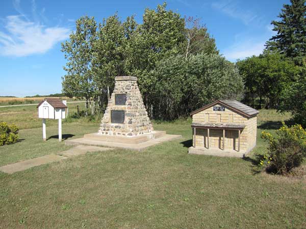 Moline commemorative monuments