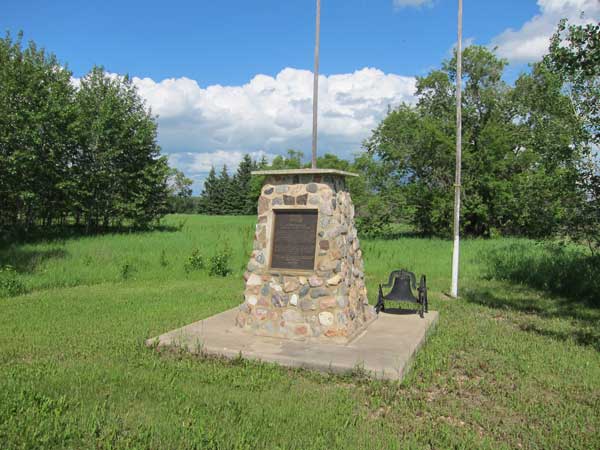 Morranville School commemorative monument