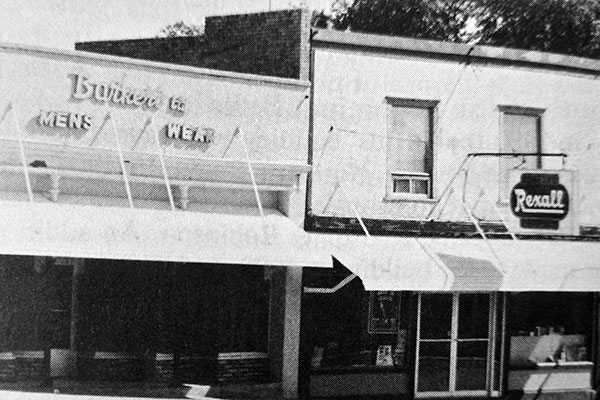 Sturgeon Block under construction