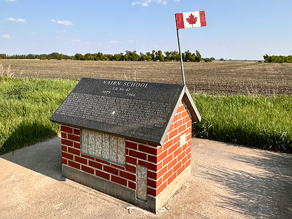 Nairn School commemorative monument
