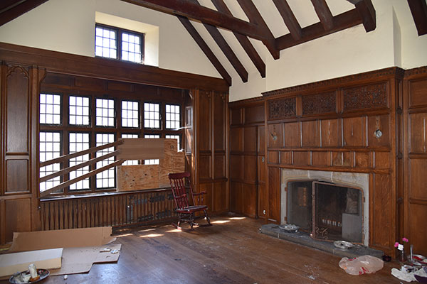 Interior of the former gatehouse of the Nanton Estate