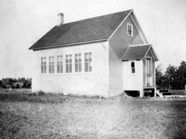 Seigneurie School, later renamed Navin School