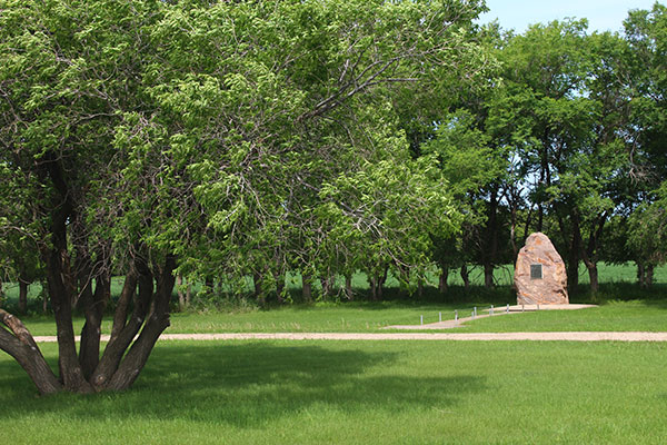 Nelson commemorative monument