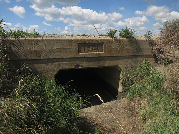 Concrete culvert bridge no. 637