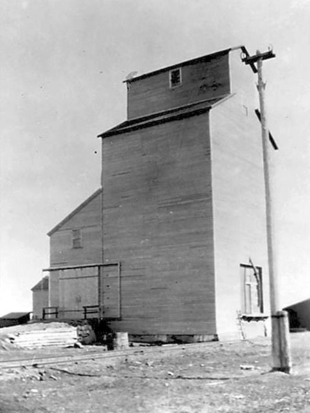 Manitoba Pool Grain Elevator at Clandeboye