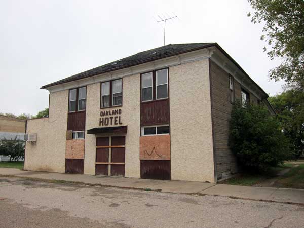 The former Oakland Hotel building