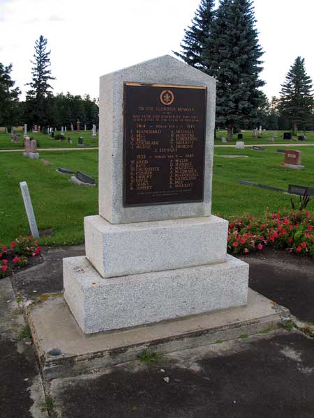 Oakville War Memorial