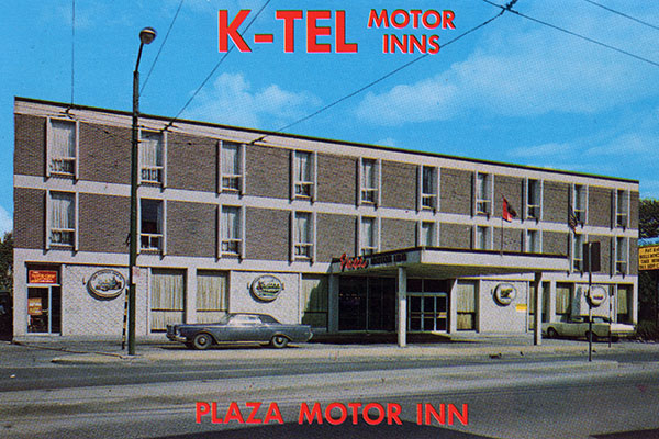 Postcard view of Plaza Motor Inn
