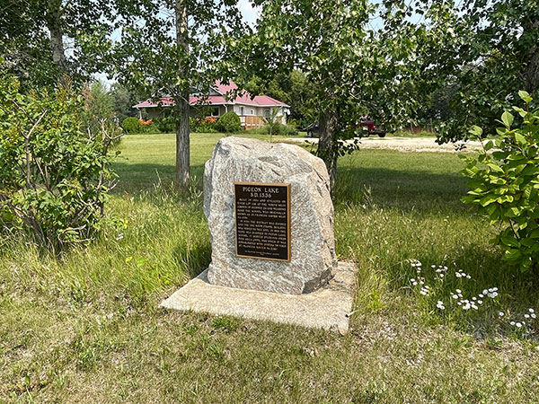 Pigeon Lake School commemorative monument