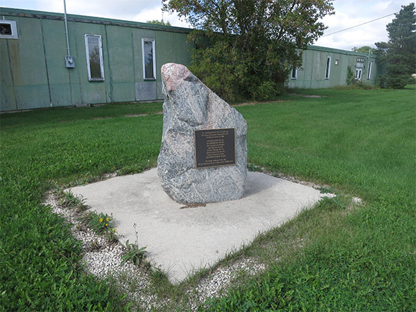 Pine Creek School commemorative monument