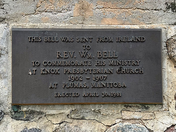 Plaque on Knox Presbyterian Church bell monument