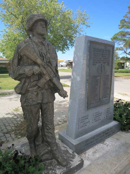 Powerview-Pine Falls War Memorial