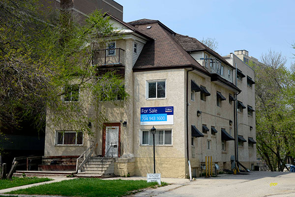 The former Preston House