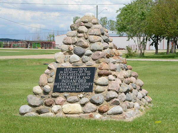 Rathwell Pioneers Monument