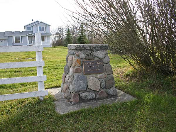 Raven Lake School commemorative monument