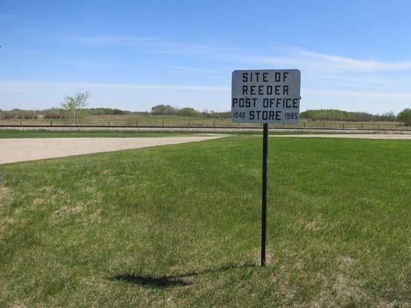 Reeder post office and store sign