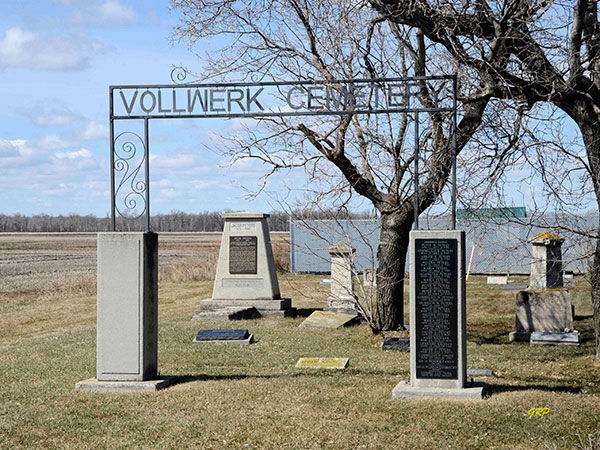 Reichenbach Cemetery / Vollwerk Cemetery