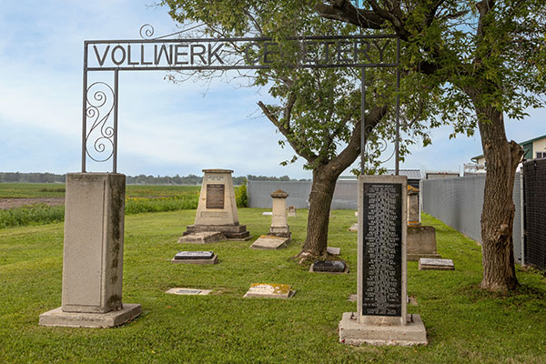 Reichenbach Cemetery / Vollwerk Cemetery