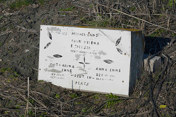 Reinland Mennonite Cemetery