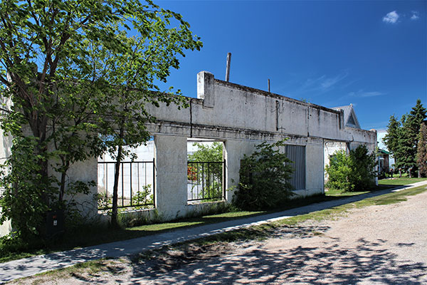 The former Ridgeville Garage