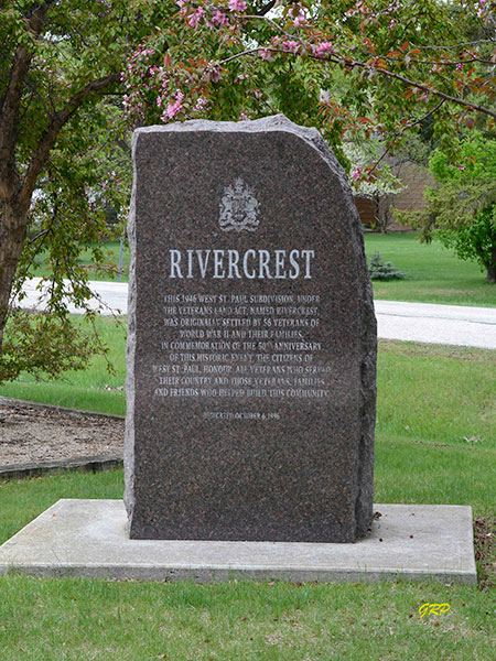 Rivercrest Monument