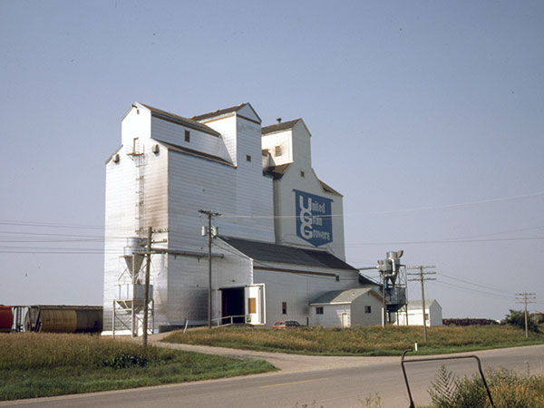 United Grain Growers grain elevator and annex at Rivers