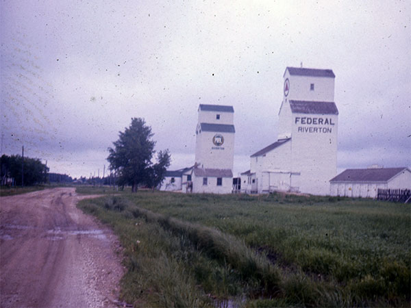Federal and Manitoba Pool grain elevators at Riverton