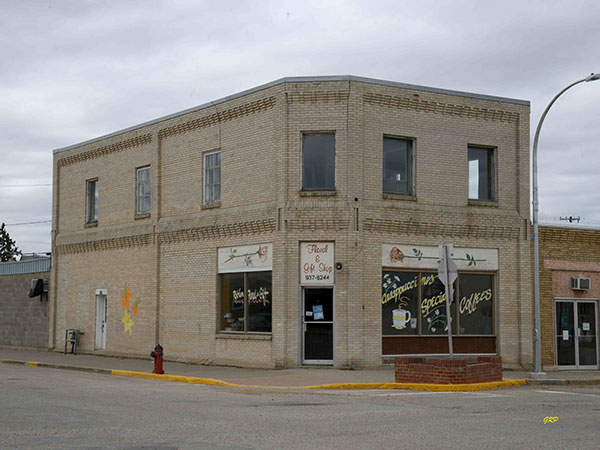 Roblin Hardware Building