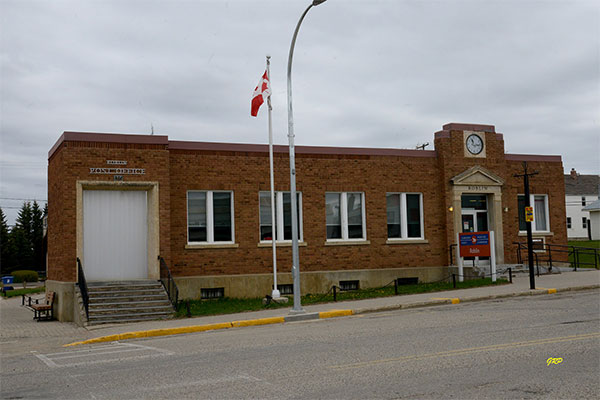 Dominion Post Office building at Roblin