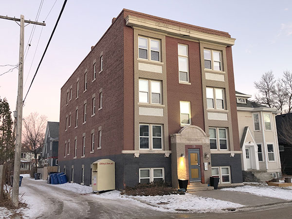 Rosa-Linda Apartments