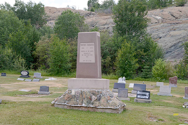 Creighton commemorative monument in the Ross Lake Cemetery