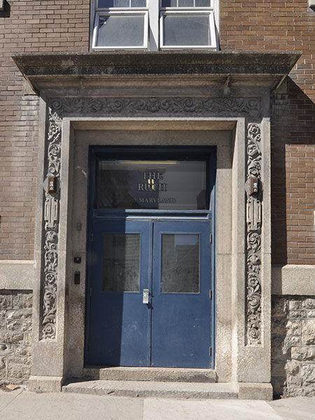 Entrance to Ruth Apartments