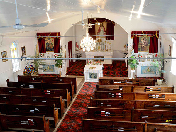 Interior of Sacred Heart of Jesus Ukrainian Catholic Church
