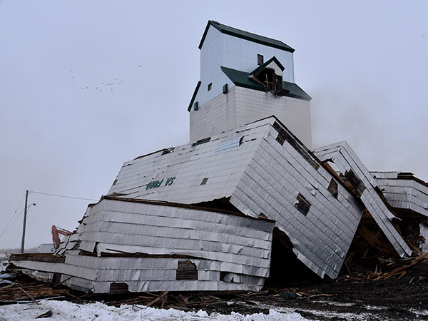 Annex of the former Manitoba Pool grain elevator at Sanford after demolition