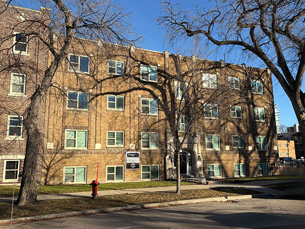 Scarsdale Apartments