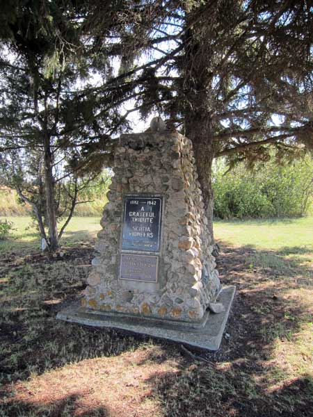 Scotia Pioneers commemorative monument
