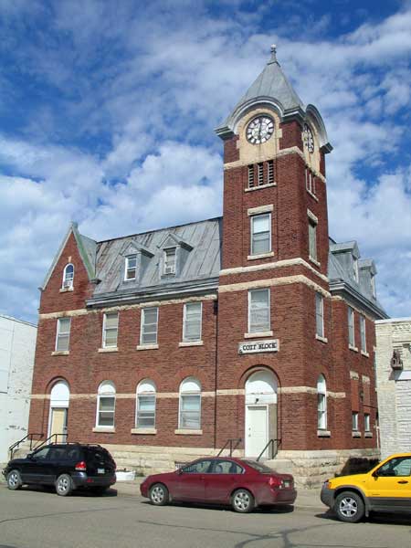 Former Dominion Post Office Building at Virden