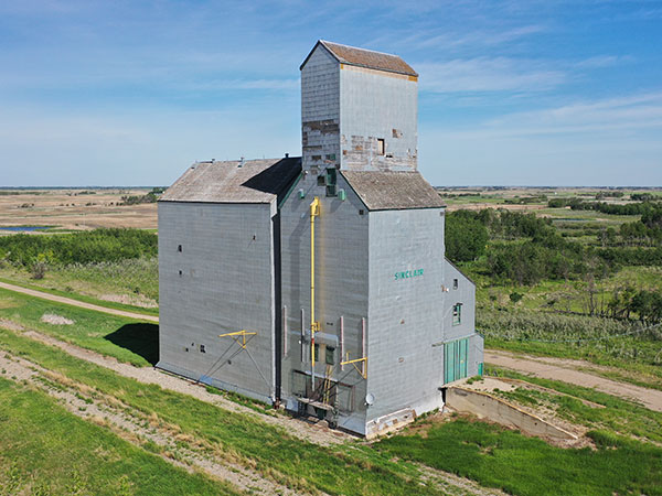 Aerial view of former Manitoba Pool grain elevator at Sinclair