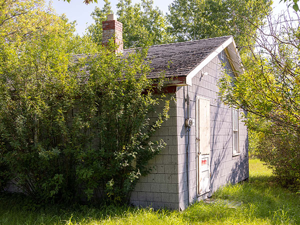 The former teacherage of Smith Siding School
