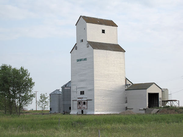 The former Manitoba Pool grain elevator at Snowflake