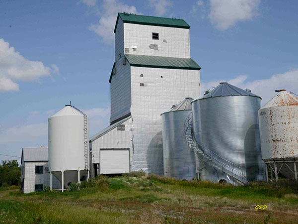 The former Manitoba Pool grain elevator at Snowflake