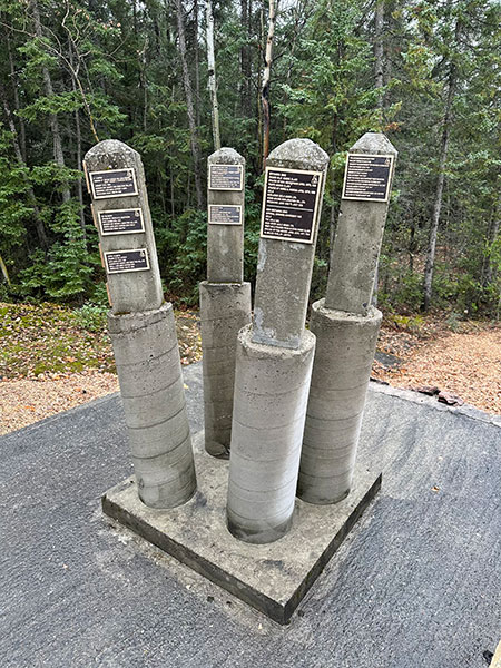 Snow Lake Pioneers Monument