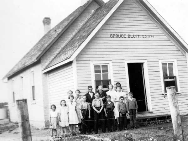 An earlier Spruce Bluff School