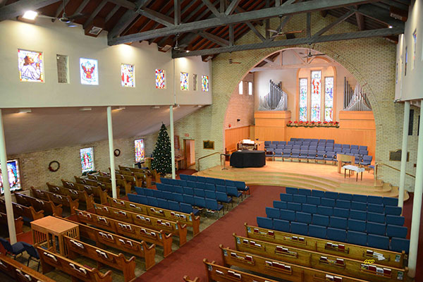 Interior of St. Andrew's River Heights United Church