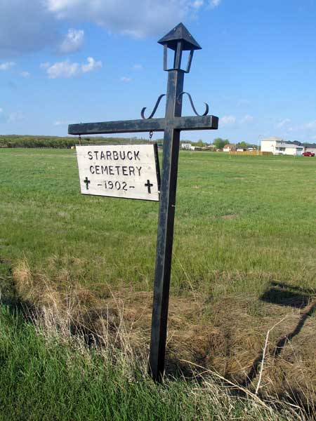 Sign at the entrance to the Starbuck Cemetery