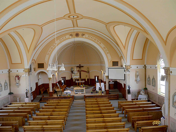 Interior of Ste. Agathe Roman Catholic Church