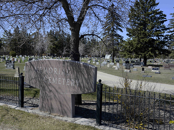 Steinbach Memorial Cemetery Sign